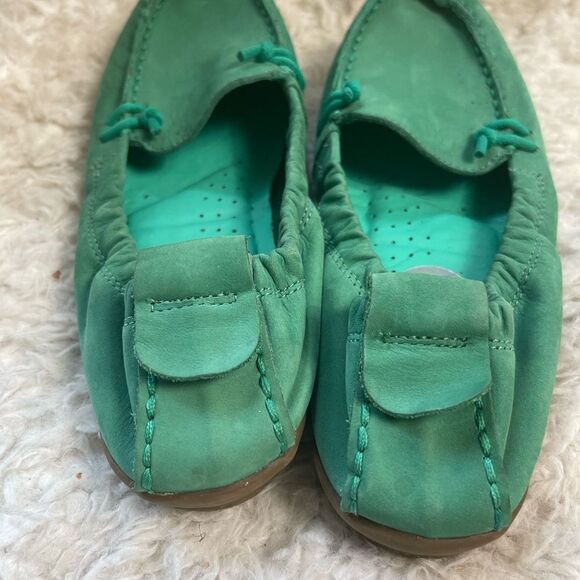Hush Puppies Women's HPO2 FLEX Mint Green Leather Slip-On flats Medium Moyen SZ7 - Picture 4 of 9